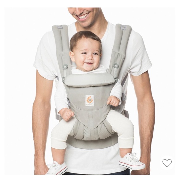 Ergobaby Omni 360 - Picture 1 of 4